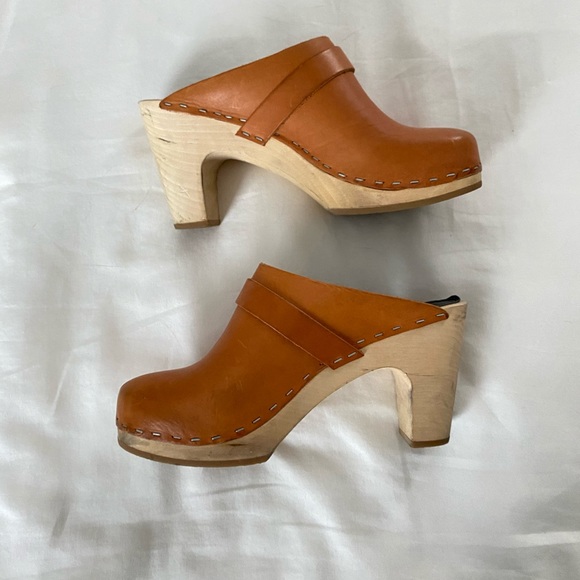 Swedish hasbeens slip in classic Clearance